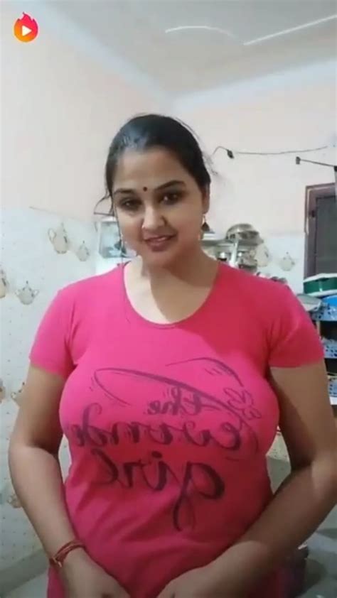 boobs of aunty|Indian Aunty Big Boobs Porn Videos